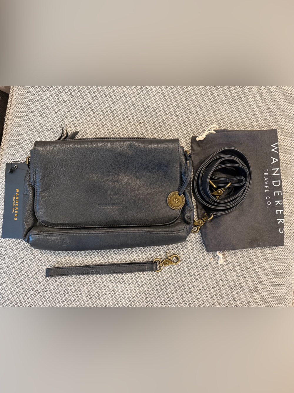 NWT Wanderers Trieste Grande Black Leather Crossbody Bag $249